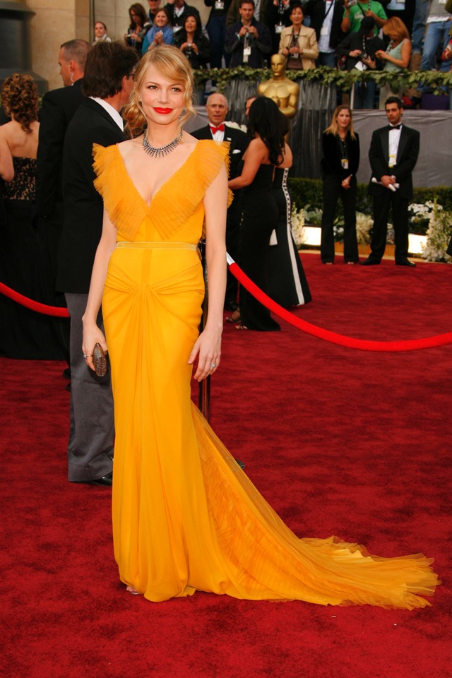 Michelle Williams red carpet dress